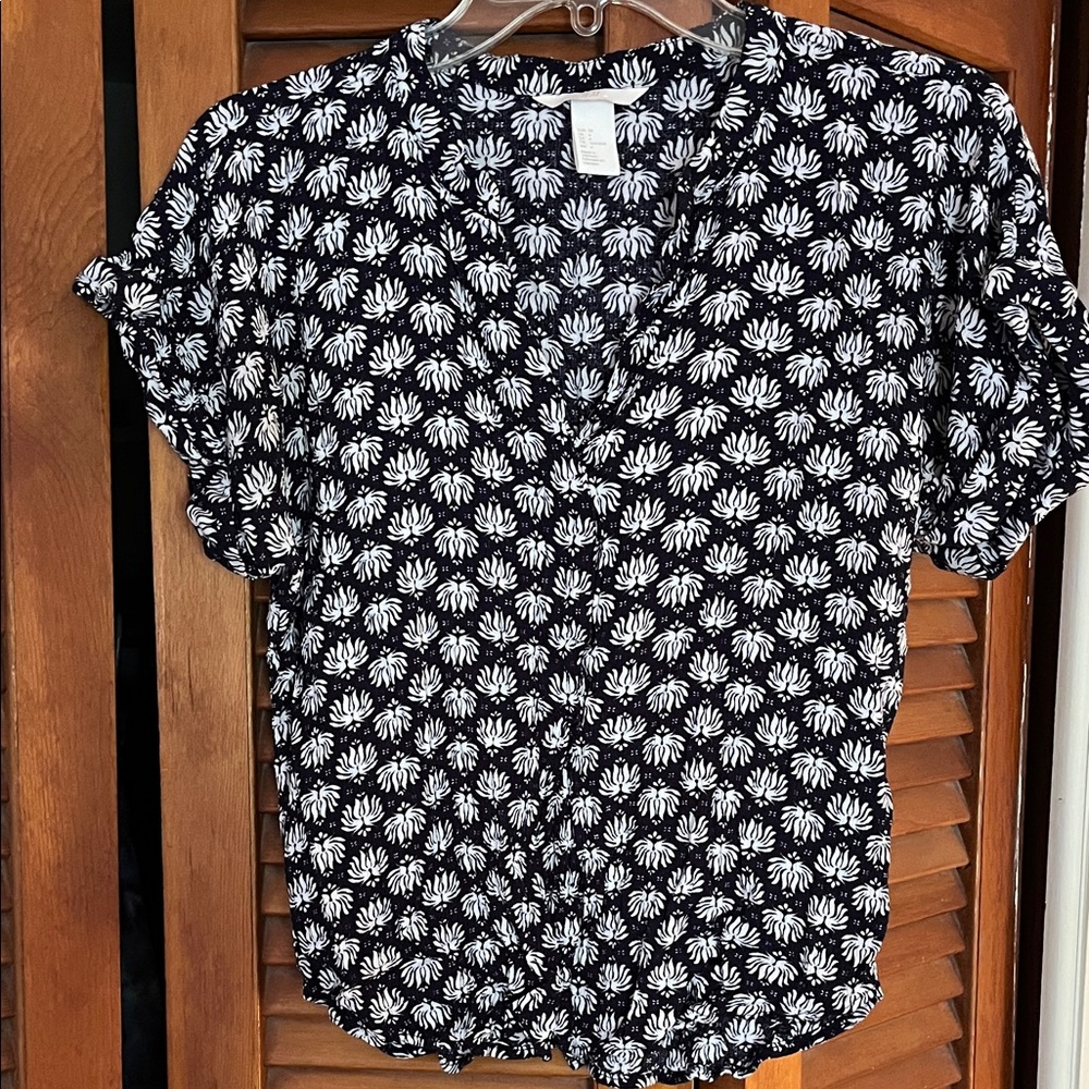 Blue and White Floral Women's Top
